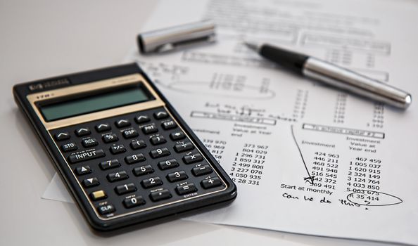 calculator budget